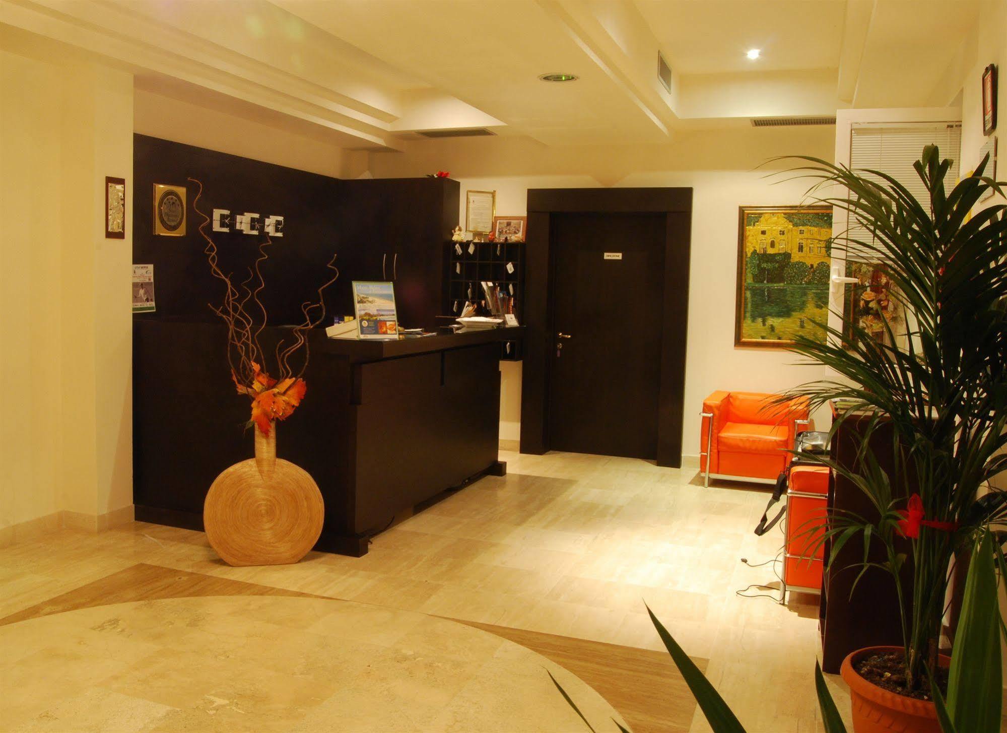 Susanna Degli Ulivi - Resort&spa Hotel